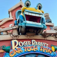 Photo taken at Roger Rabbit&amp;#39;s Car Toon Spin by いぬマン on 1/8/2024
