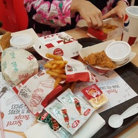 Photo taken at KFC by Donghwan K. on 1/16/2018