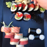 Foto tirada no(a) Soto Sushi por Kas em 6/23/2019
