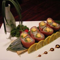 รูปภาพถ่ายที่ Chopstix Gourmet and Sushi Bar โดย Chopstix Gourmet and Sushi Bar เมื่อ 11/18/2013
