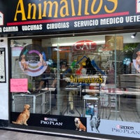 Photo taken at Estética Y Veterinaria Animalitos by Rocío D. on 6/10/2022