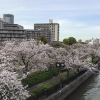 Photo taken at 川崎橋 by 栗 on 4/10/2024