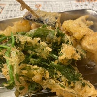 Photo taken at 地魚屋台とっつぁん 天神橋筋六丁目店 by 栗 on 4/16/2022
