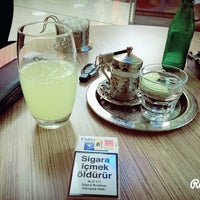 Das Foto wurde bei Ada Cafe Family Mall von Turgut B. am 8/15/2017 aufgenommen