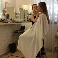 Photo taken at Школа профессионального макияжа Make-up Atelier by Ксения Л. on 7/29/2015