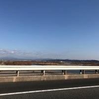 Photo taken at 東名高速道路 天竜川橋 by aijyu on 1/13/2020