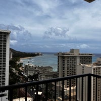 6/25/2022에 Lule 🖤님이 Waikiki Beachcomber By Outrigger에서 찍은 사진