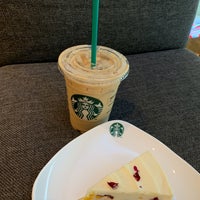 Photo taken at Starbucks by Uschi D. on 10/29/2019