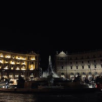 Photo taken at Piazza della Repubblica by Noura Abdullah on 11/30/2023
