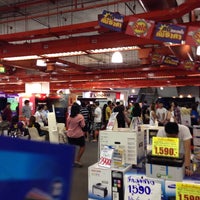 Photo taken at Commart Comtech Thailand 2014 by Awiruth V. on 11/9/2014