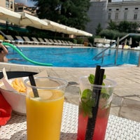 Photo taken at Grand Hotel Parco dei Principi by Ghadeer on 9/28/2019