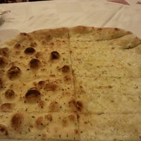 รูปภาพถ่ายที่ Raffaello โดย Pedro Q. เมื่อ 8/20/2014