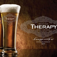 Foto tomada en Therapy Brew Bar &amp;amp; Wine Lounge  por Therapy Brew Bar &amp;amp; Wine Lounge el 11/23/2013
