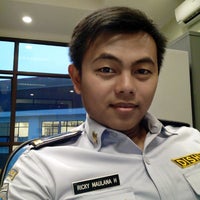 Review KANTOR PEMKAB KBB