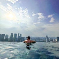 Photo taken at Rooftop Infinity Pool by Adrian C. on 10/10/2023