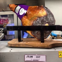 Photo taken at Tesco by Andres Carceller on 12/16/2012