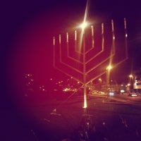 Photo taken at Finchley Synagogue by Andres Carceller on 12/8/2012