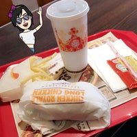 Photo taken at Burger King by asoooom_alh on 7/30/2017