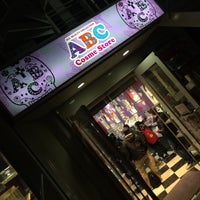 Photo taken at ABC Cosme Store HARAJUKU by ＫＡＺＩ on 3/13/2016