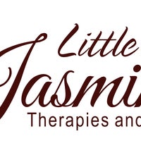 Foto diambil di Little Jasmine Therapies and Spa oleh Little Jasmine Therapies and Spa pada 11/21/2013