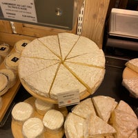 Photo taken at Fromagerie Laurent Dubois by A T. on 10/23/2021
