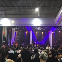 รูปภาพถ่ายที่ Flamboyant In Concert โดย Felipe A. เมื่อ 9/26/2017