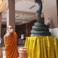 Photo taken at Wat Bowonniwet School by Nareenan M. on 5/24/2022