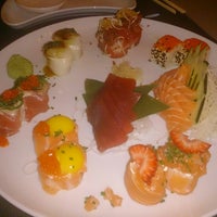 Photo prise au Lapa Sushi par Sasha B. le8/9/2014
