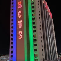 Das Foto wurde bei Circus Circus Reno Hotel &amp;amp; Casino von Jaclyn H. am 9/25/2023 aufgenommen