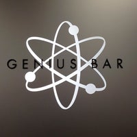 Apple Chestnut Street Electronics Store In Marina District