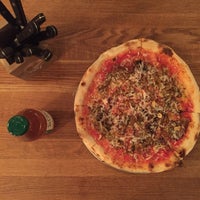 4/14/2018にAleksandra C.がPizza Pazzaで撮った写真