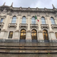 11/22/2022 tarihinde Kim G.ziyaretçi tarafından Politecnico di Milano'de çekilen fotoğraf