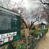 Photo taken at Jardin du Ranelagh by Kim G. on 3/14/2023