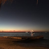 รูปภาพถ่ายที่ El Cozumeleño Beach Resort โดย Mike B. เมื่อ 11/29/2016