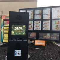 Photo taken at Taco Bell by Michael Walsh A. on 9/20/2019
