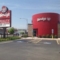 Photo taken at Wendy’s by Michael Walsh A. on 6/3/2016