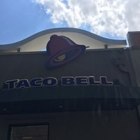 Photo taken at Taco Bell by Michael Walsh A. on 7/30/2019