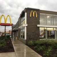Photo taken at McDonald&amp;#39;s by Michael Walsh A. on 9/27/2019