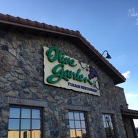 Photo taken at Olive Garden by Michael Walsh A. on 6/4/2018
