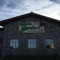 Foto tirada no(a) Olive Garden por Michael Walsh A. em 6/25/2018