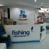 รูปภาพถ่ายที่ Tienda de Pesca Moraira Fishing-discount.com โดย Ximet C. เมื่อ 12/27/2013