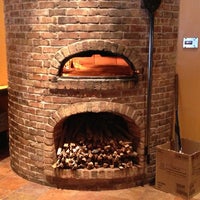 11/23/2012 tarihinde Sarah F.ziyaretçi tarafından Pizza Brutta'de çekilen fotoğraf
