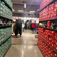 loja da nike outlet caxias