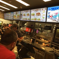 8/14/2016에 Leslie G.님이 Burger King에서 찍은 사진