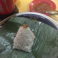 Photo taken at Kedai Ayam Goreng &amp;amp; Nasi Uduk Kebon Kacang Hj. Ellya by Linda S. on 7/17/2016