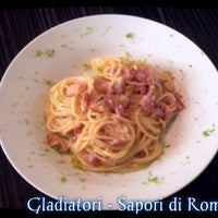 รูปภาพถ่ายที่ Gladiatori - Sapori di Roma โดย Gladiatori - Sapori di Roma เมื่อ 11/26/2013