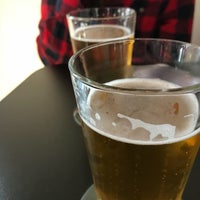 Снимок сделан в Riot Brewing Co. пользователем Brit R. 3/10/2018