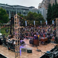 Photo taken at Google I/O After Hours by Jon I. on 6/26/2014