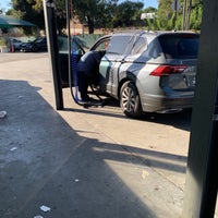 Photo taken at Fashion Square Car Wash by Lucy A. on 9/13/2019