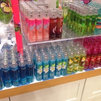 Photo taken at Bath &amp;amp; Body Works by Anna A. on 8/18/2016